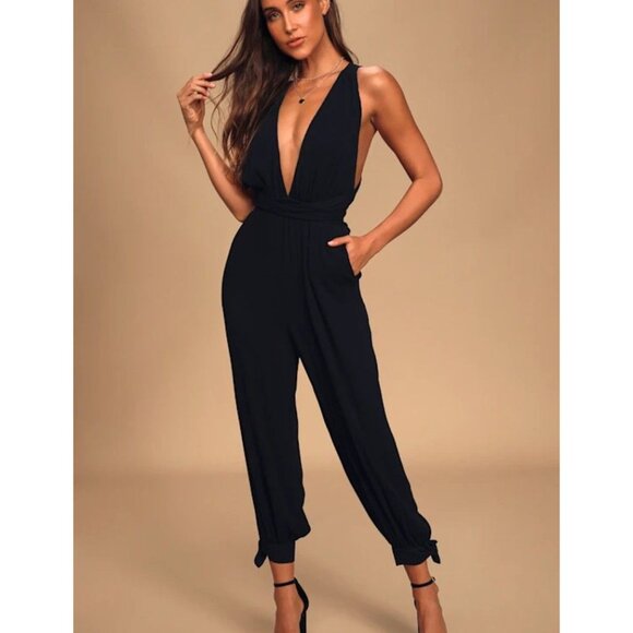Lulus Lolinda Black Convertible Halter Jumpsuit S Pockets - Picture 4 of 8